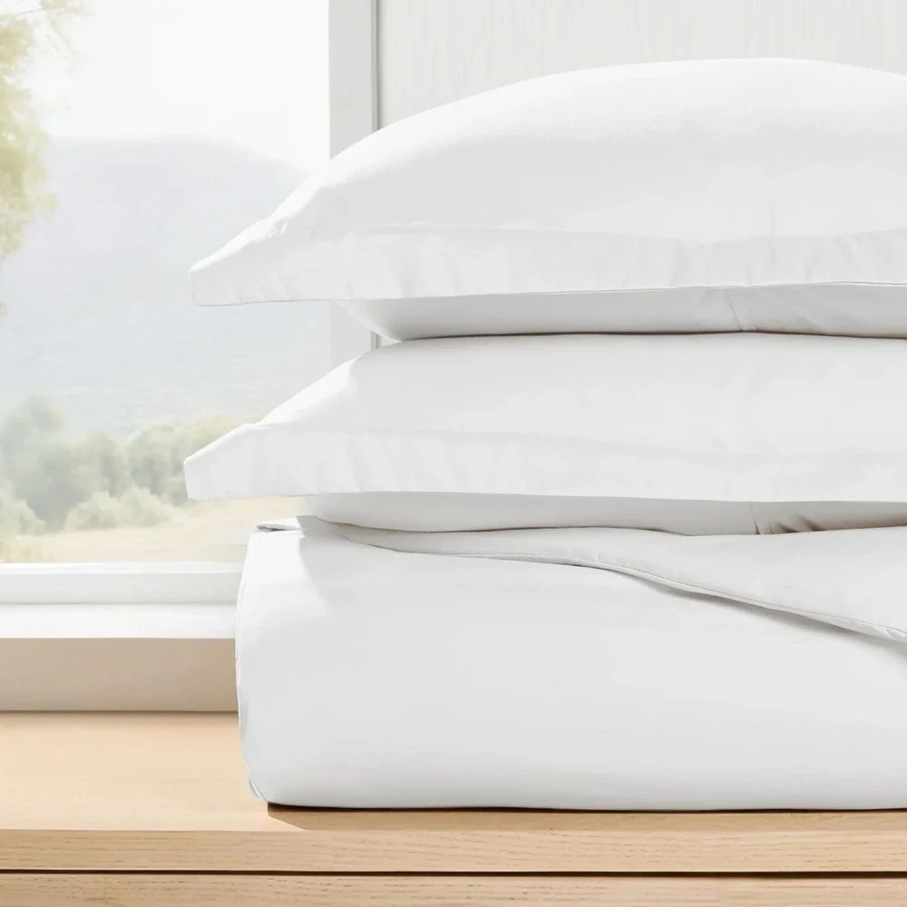 New Linens and Hutch 3-Piece King Essential Duvet Cover Set White Wrinkle Free